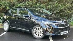 Metallic diamond black Used 2024 Renault Clio V Evolution Hatchback | £16,161 (Good price)