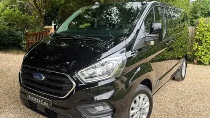 Used Ford Transit Custom Limited 131 HP (96 kW) 2023 Van