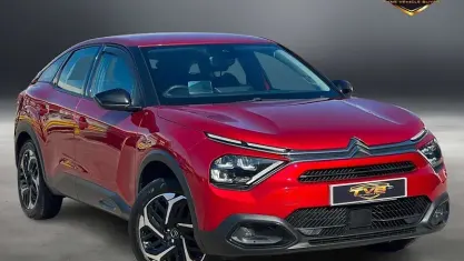 Used Citroën C4 131 HP (96 kW) 2021 Red Hatchback