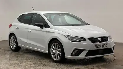 Used Seat Ibiza FR 95 HP (69 kW) 2024 White Hatchback