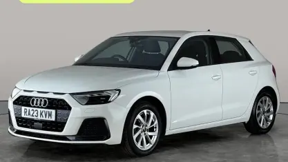 Used Audi A1 Sportback Sport 95 HP (69 kW) 2023 White Hatchback