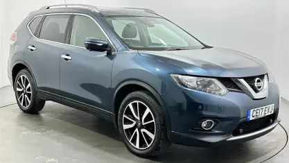 Used Nissan X-Trail N-Vision 163 HP (119 kW) 2017 Blue SUV