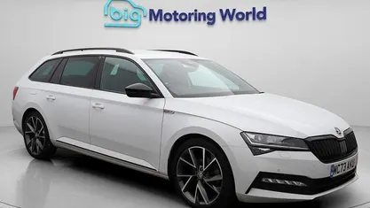 Used Skoda Superb SportlinePlus 200 HP (147 kW) 2023 White Estate