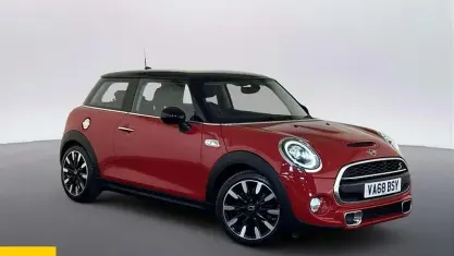 Używany Mini Cooper S Exclusive 192 KM (141 kW) 2020 Hatchback
