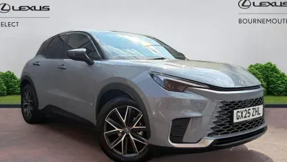 Begagnad Lexus LBX 136 HK (100 kW) 2025 Grå SUV
