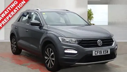 Used VW T-Roc SE 150 HP (110 kW) 2021 SUV