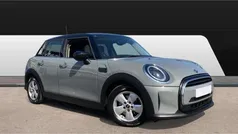 Used 2021 Mini Cooper Classic Hatchback | £13,265 (Fair price)