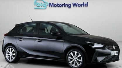 Usado Vauxhall Corsa Design Edition 75 HP (55 kW) 2022 Preto Citadino
