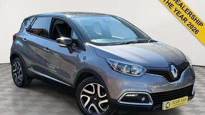 Used Renault Captur Dynamique 120 HP (88 kW) 2016 Grey SUV