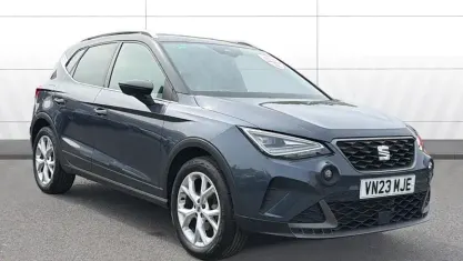 Used Seat Arona FR 110 HP (80 kW) 2023 Grey SUV