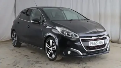 Used Peugeot 208 GT-line 110 HP (80 kW) 2018 Hatchback