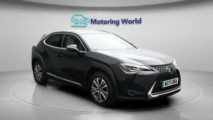 Used Lexus UX 150 kW (204 HP) 2021 Black SUV