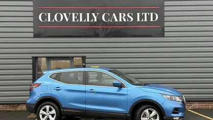 Blue Used 2017 Nissan Qashqai Acenta SUV | £7,499 (Fair price)