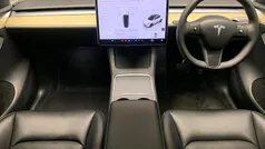 White Used 2023 Tesla Model Y Long Range SUV | £28,128 (Good price)