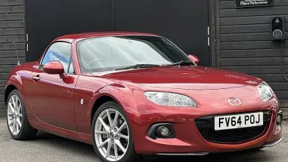 Used Mazda MX5 Inclusive 160 HP (117 kW) 2015 Red Cabriolet