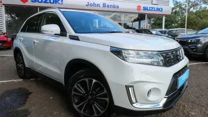 Used Suzuki Vitara SZ5 129 HP (94 kW) 2023 White SUV