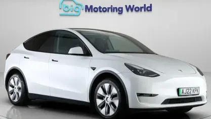 Używany Tesla Model Y Long Range AWD 286 kW (389 KM) 2025 SUV