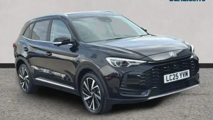 Used MG ZS Trophy 196 HP (144 kW) 2024 Metallic  black pearl SUV