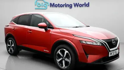Begagnad Nissan Qashqai N-Connecta 190 HK (139 kW) 2023 Röd SUV