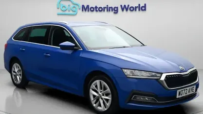 Used Skoda Octavia SE L 150 HP (110 kW) 2023 Blue Estate