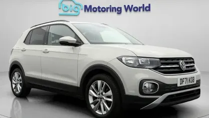 Begagnad VW T-Cross Active 110 HK (80 kW) 2021 Grå SUV