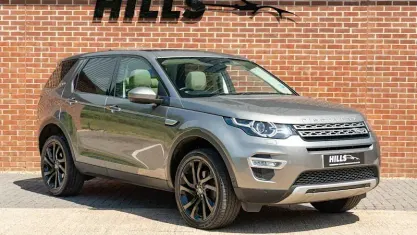 Begagnad Land Rover Discovery Sport HSE Luxury 180 HK (132 kW) 2018 Silver SUV