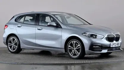Used BMW 118 Sport Line 136 HP (100 kW) 2023 Grey Hatchback