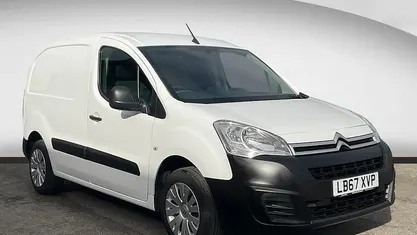 Used Citroën Berlingo 99 HP (72 kW) 2018 MPV