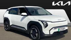 Used 2025 Kia EV3 Air SUV | £29,359 (Good price)