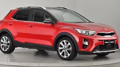 Red Used 2020 Kia Stonic 4 SUV | £13,950 (Fair price)