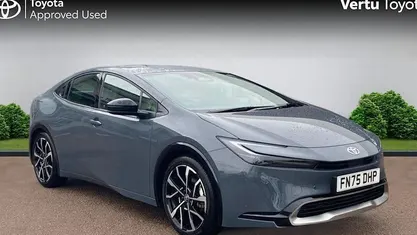 New Toyota Prius 223 HP (164 kW) 2025 Grey Hatchback