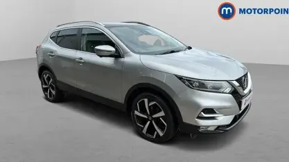 Used Nissan Qashqai N-Motion 158 HP (116 kW) 2021 Silver SUV