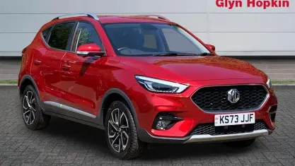 Used MG ZS Exclusive 106 HP (77 kW) 2023 Red SUV