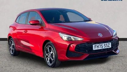 Used MG MG3 SE 116 HP (85 kW) 2024 Tri coat  dynamic red Hatchback