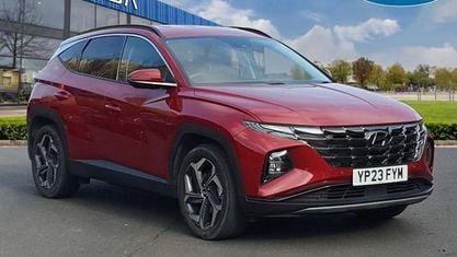 Second-hand Hyundai Tucson Premium 265 CP (194 kW) 2023 Roșu SUV