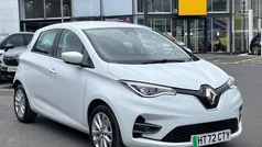 White Used 2022 Renault Rapid SE Hatchback | £10,439 (Fair price)