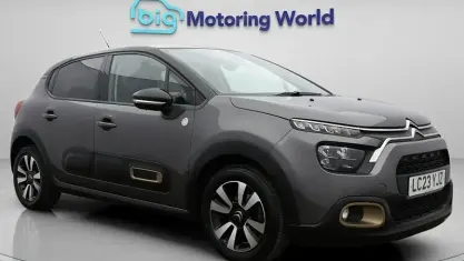 Usado Citroën C3 PureTech 83 HP (61 kW) 2023 Cinzento Citadino