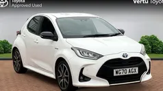 Used 2020 Toyota Yaris Hybrid Hatchback | £16,749 (Fair price)