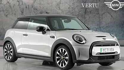 Used 2023 Mini Cooper Level 3 Hatchback | £15,385 (Fair price)