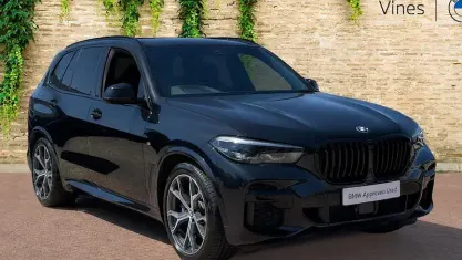 Used BMW X5 M Sport 286 HP (210 kW) 2022 Black sapphire metallic paint SUV