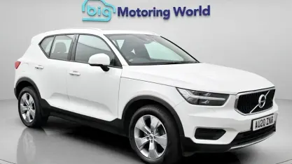 Usado Volvo XC40 Momentum 190 HP (139 kW) 2020 Branco SUV