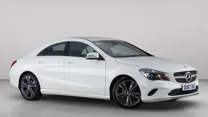 Used Mercedes CLA200 136 HP (100 kW) 2017 White Coupe