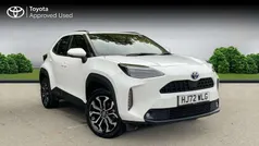 White Used 2023 Toyota Yaris Cross Design SUV | £19,444 (Fair price)