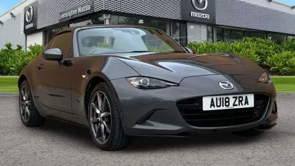 Usado Mazda MX5 Inclusive 181 HP (133 kW) 2018 Cinzento Cabrios
