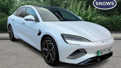 Used BYD Seal 389 kW (530 HP) 2025 White Sedan