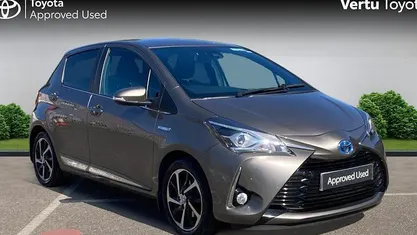 Second-hand Toyota Yaris Hybrid 101 CP (74 kW) 2020 Other Hatchback