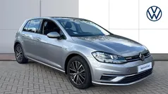 Silver Used 2018 VW Golf VII SE Hatchback | £16,219 (Fair price)