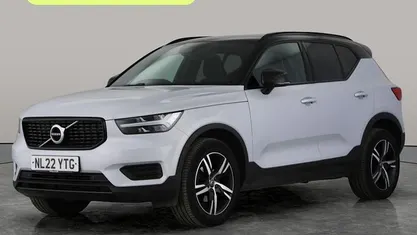 Used Volvo XC40 R-Design 163 HP (119 kW) 2021 SUV