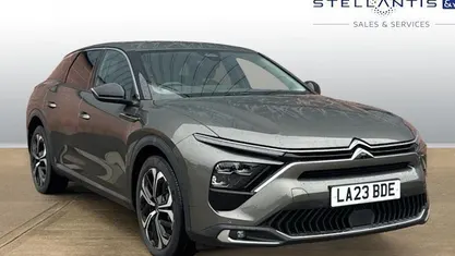 Used 2023 Citroën C5 X Shine Estate | £21,926 (Fair price)