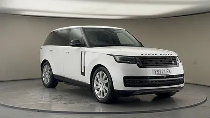 Used Land Rover Range Rover SE 441 HP (324 kW) 2022 Ostuni pearl white SUV